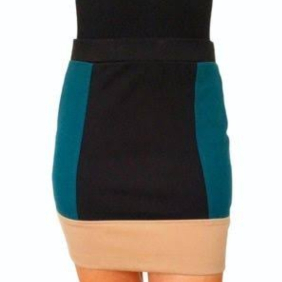 Forever 21 - High Rise Mini Skirt - Picture 1 of 6